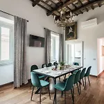The Best Rent - Spacious Multi-Room Apartment On Via Cavour