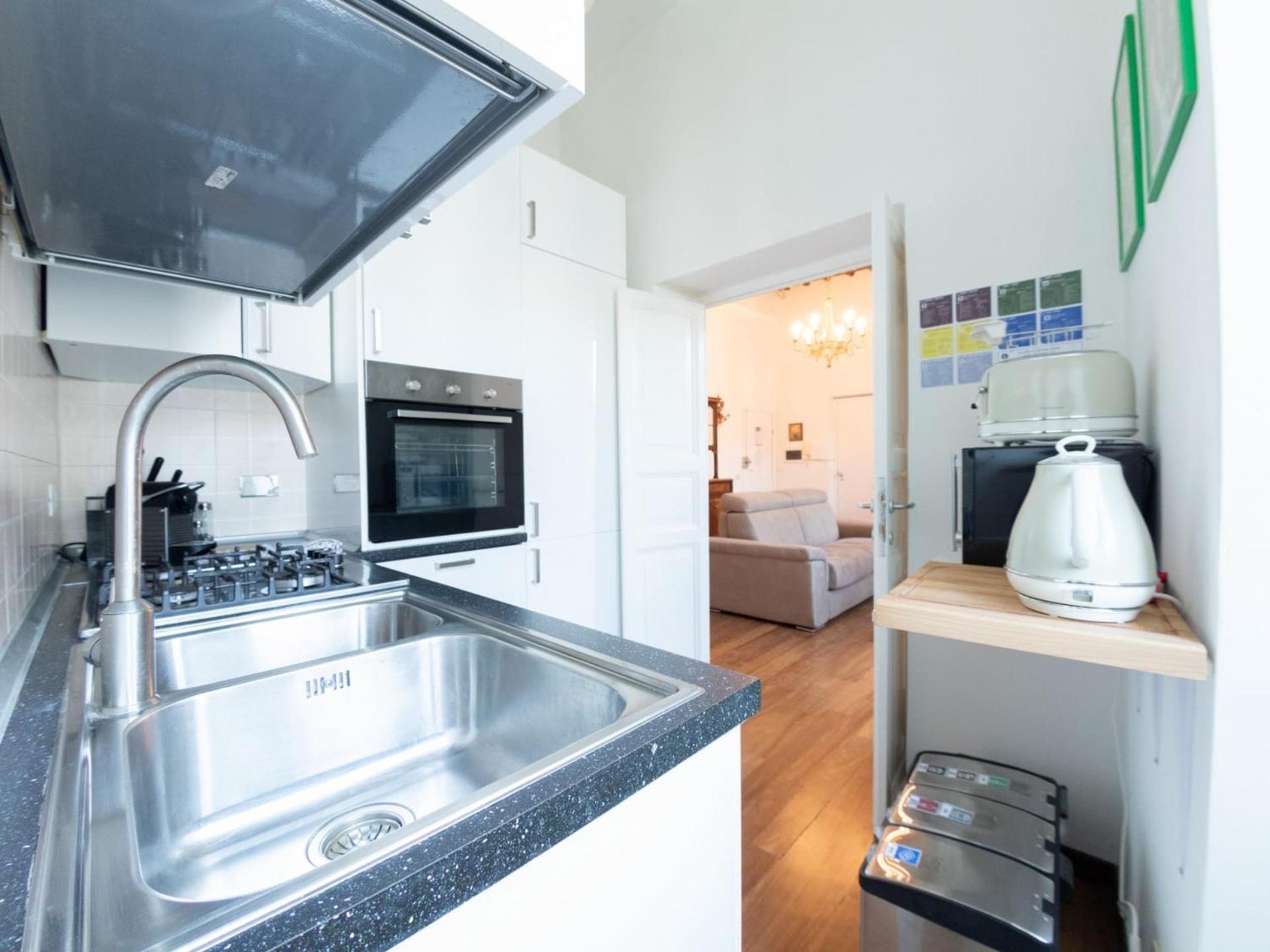Appartamento The Rent - Spacious Multi-room On Via Cavour