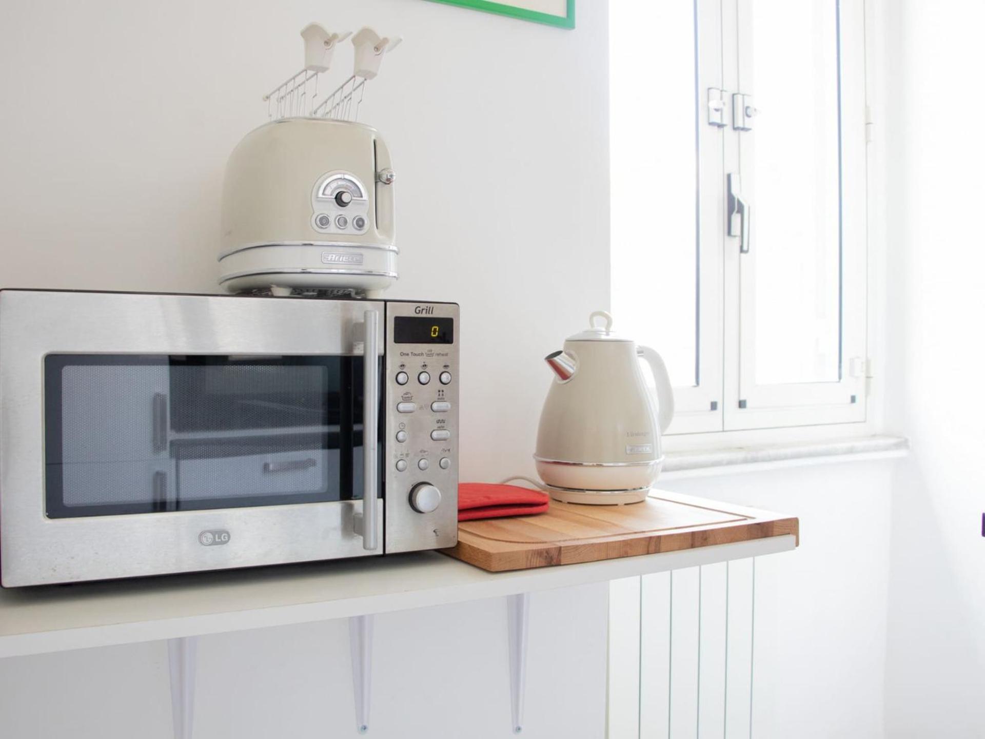 The Rent - Spacious Multi-room On Via Cavour * Roma