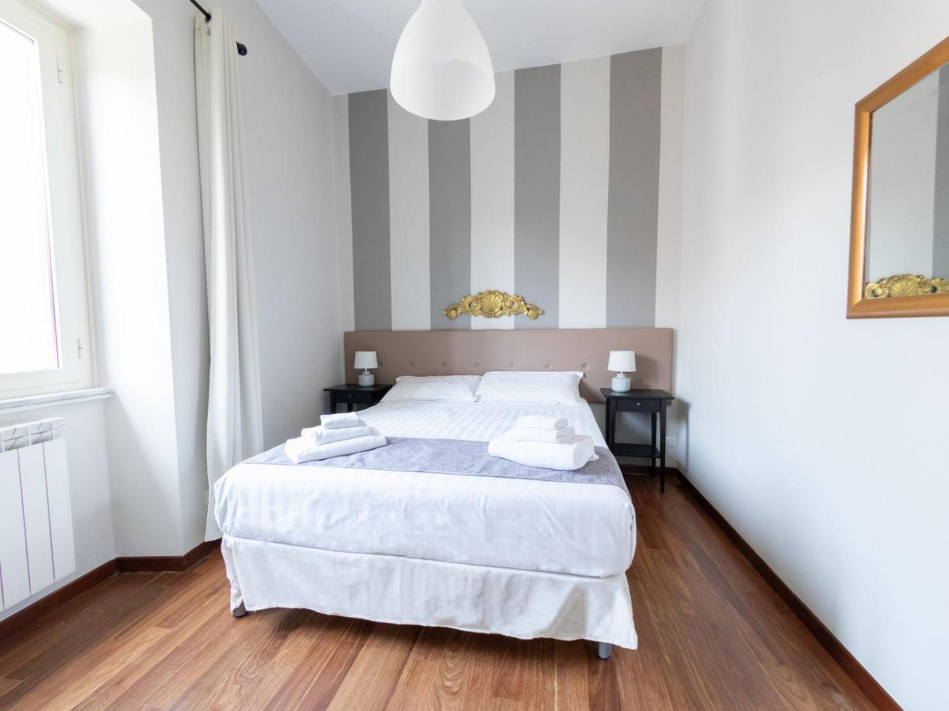 The Rent - Spacious Multi-room On Via Cavour Appartamento