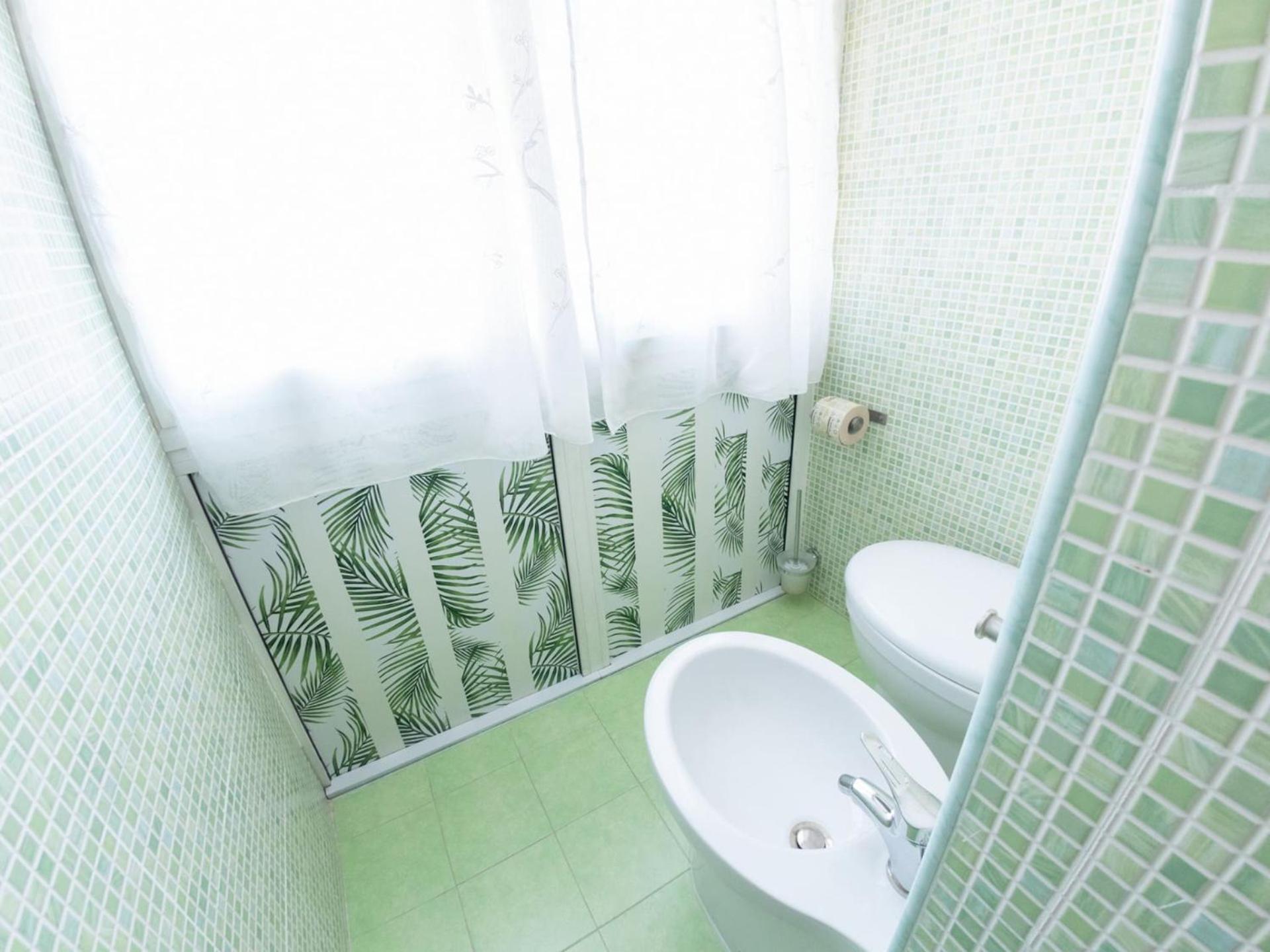 The Rent - Spacious Multi-room On Via Cavour Appartamento Roma