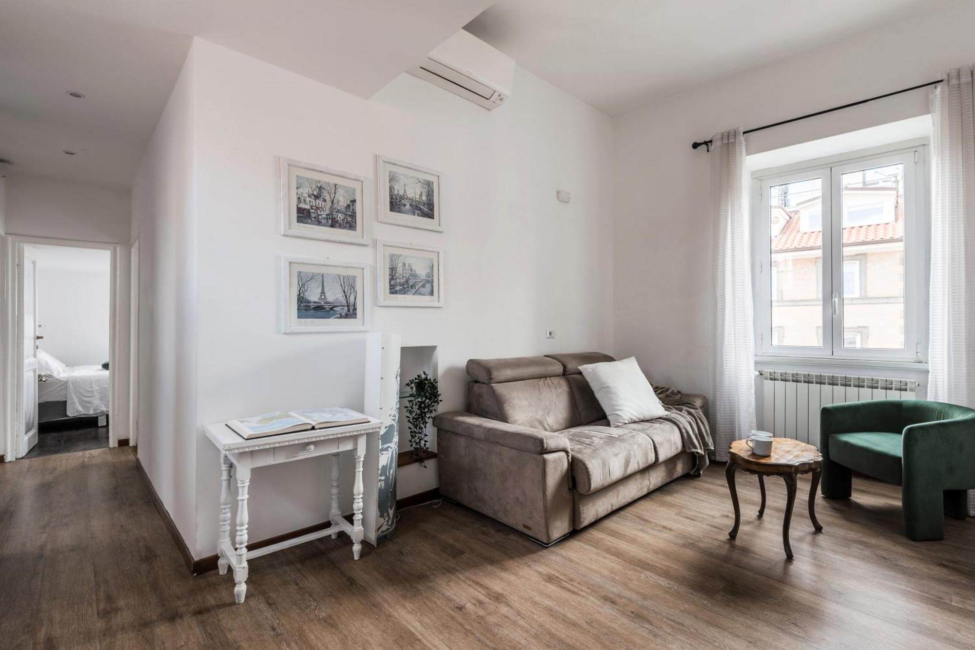The Rent - Spacious Multi-room On Via Cavour Apartamento Roma